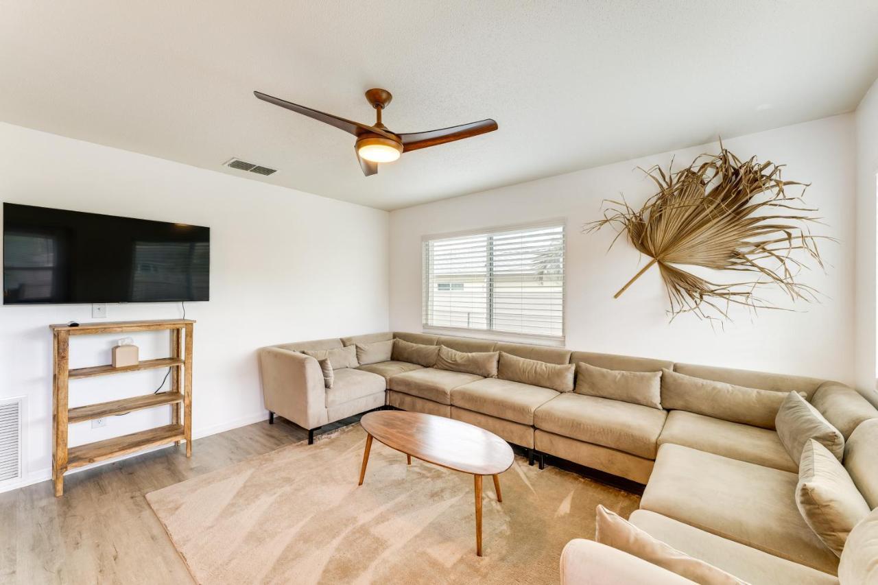 With Screened Pool, 3 Mi To Beaches! *