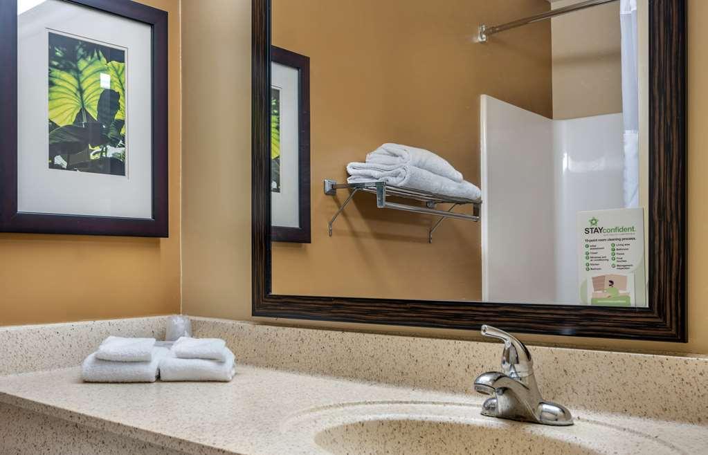 Extended America - - Airport Hotel 2*