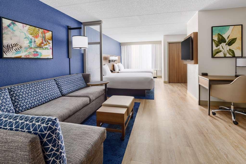 Hotel Hyatt Place Across From Universal Orlando
