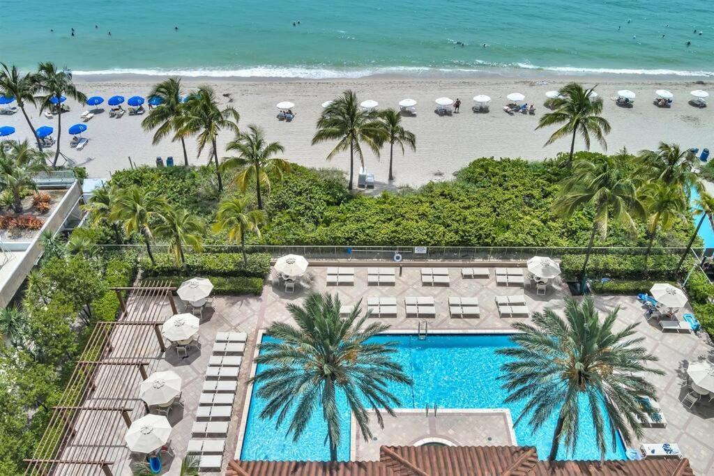 Apartment Gorgeous Townhouse Beach Access Amenities