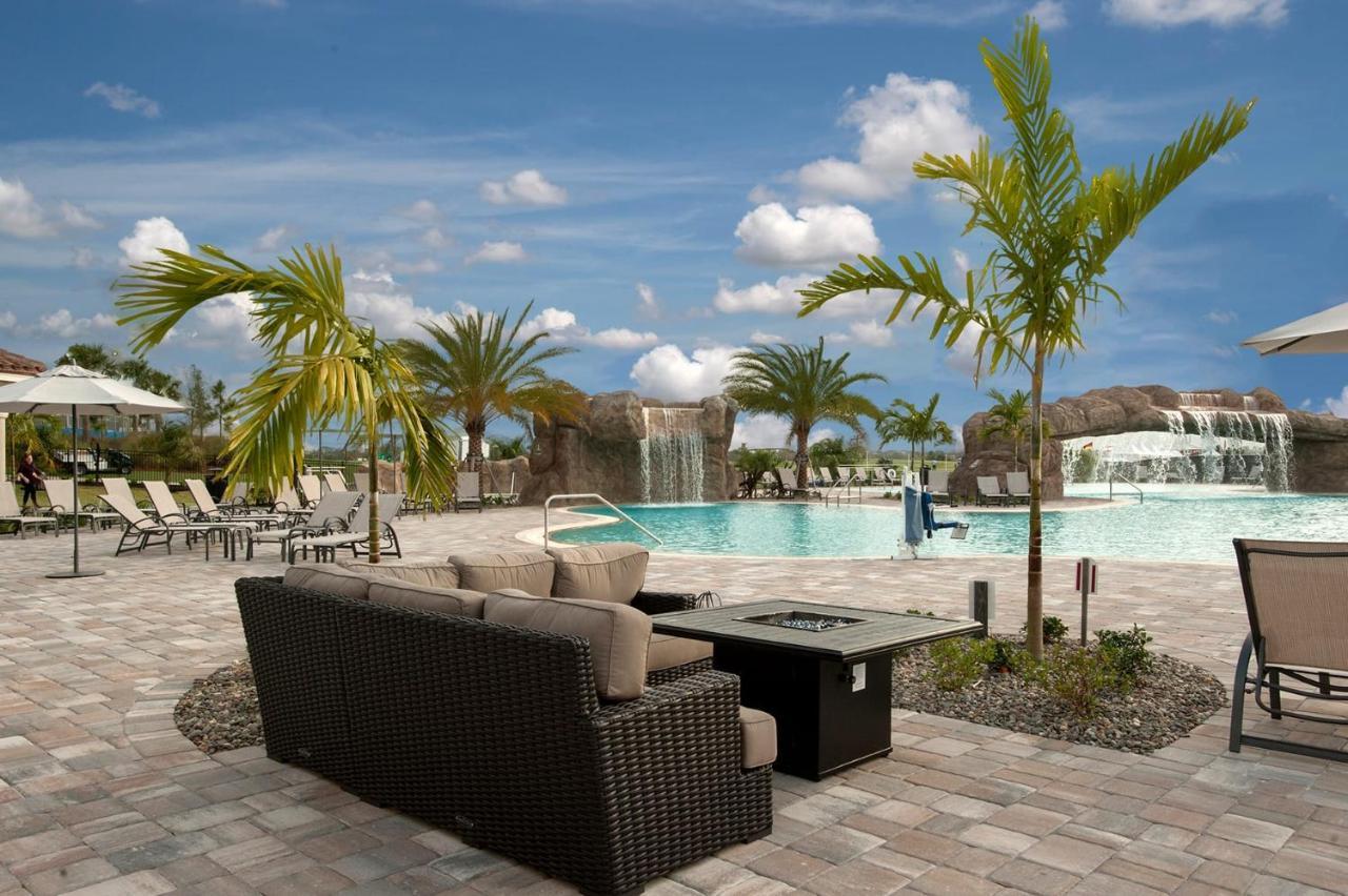Holiday home Luxurious 2 Bed 2 Bath Golf Community *