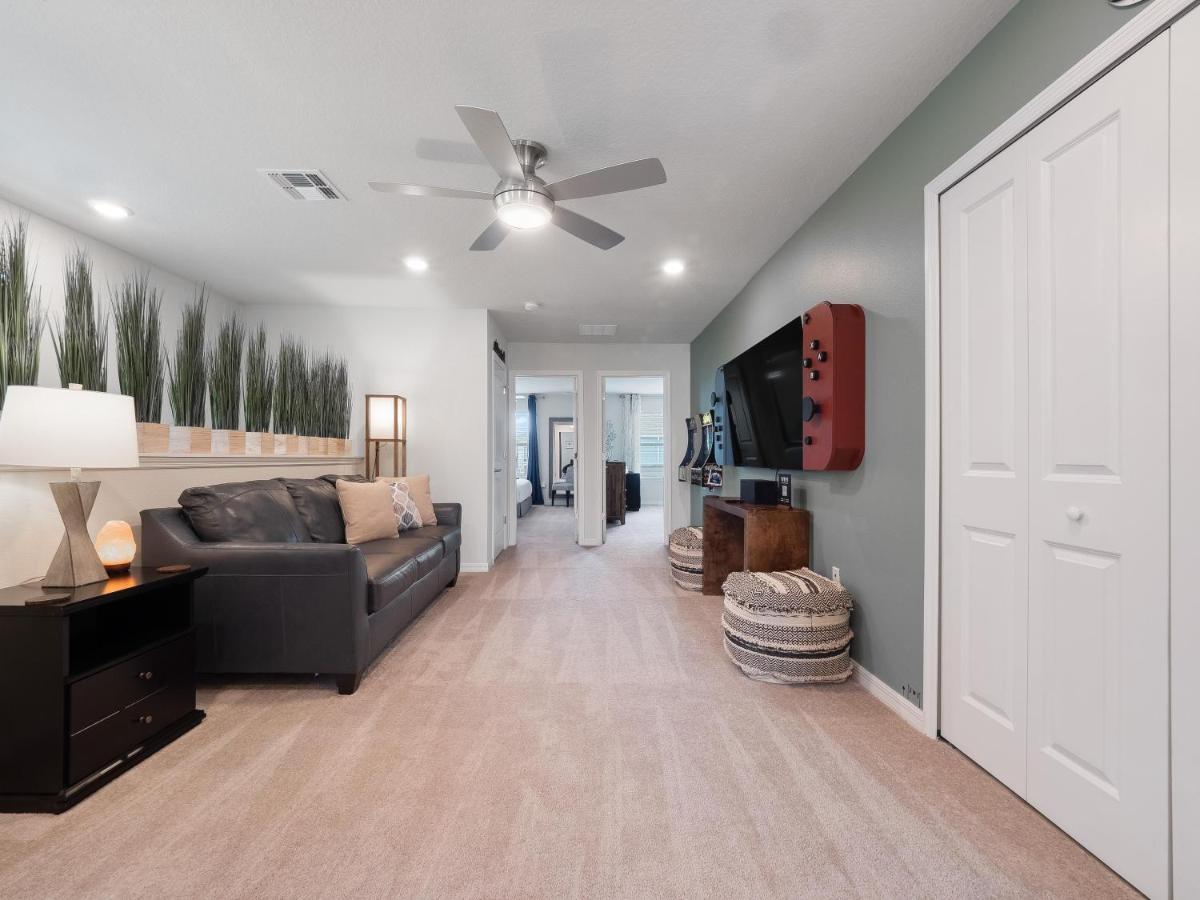 Bsv3894 Free Promotion Luxury 5 Bedroom Holiday home *