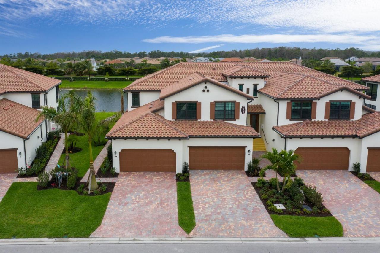 Stunning New Construction Close To Everything! - Coastal Soul - Roelens Vacations Holiday home Fort Myers