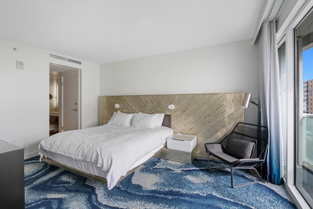 Aparthotel The W Beachfront Oasis