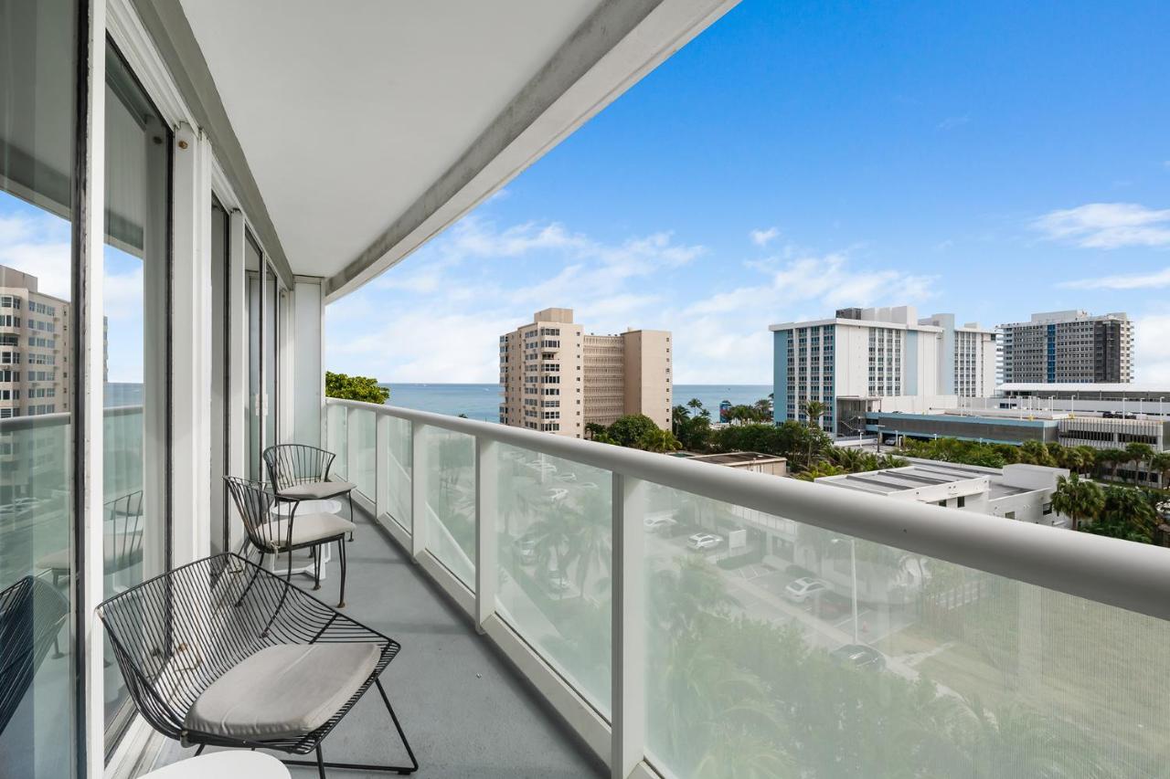 The W Beachfront Oasis Aparthotel Fort Lauderdale