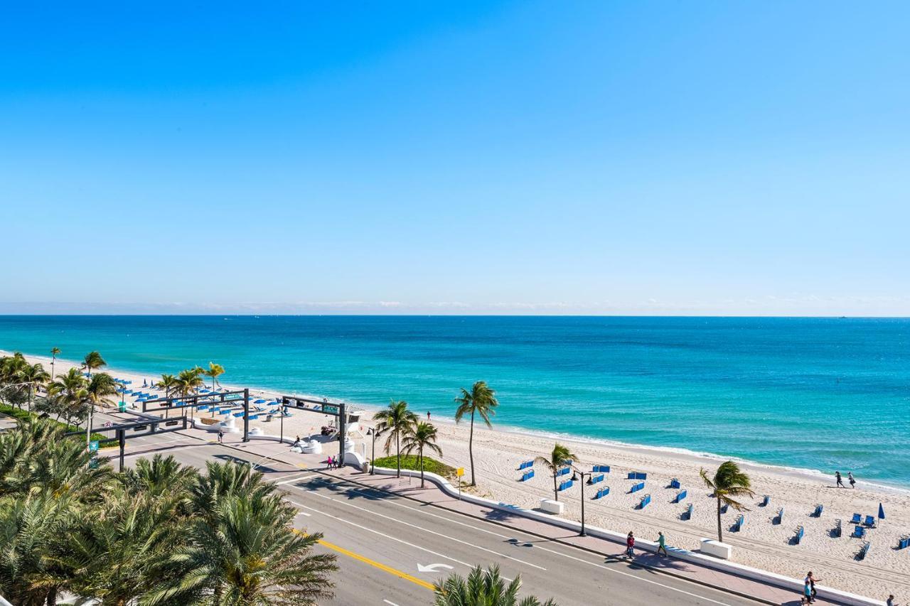 The W Beachfront Oasis Aparthotel