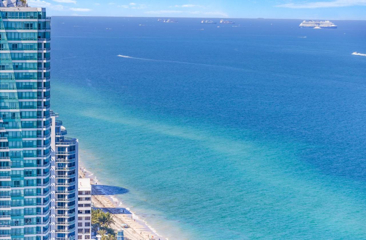 Splendid - Oceanview 1bdr & 1ba Right On The Beach, Heated Pool, Gym Hollywood