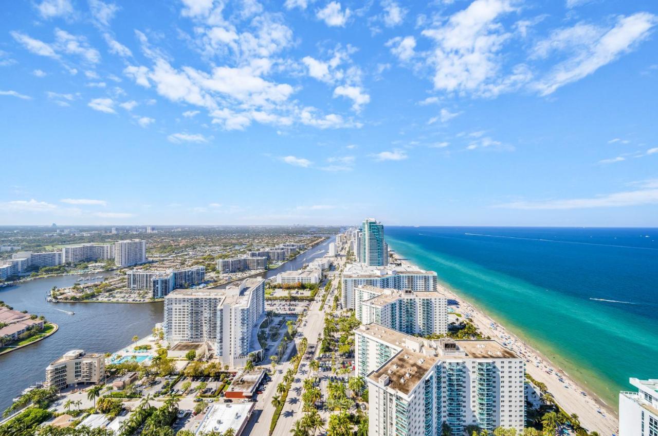 Splendid - Oceanview 1bdr & 1ba Right On The Beach, Heated Pool, Gym * Hollywood