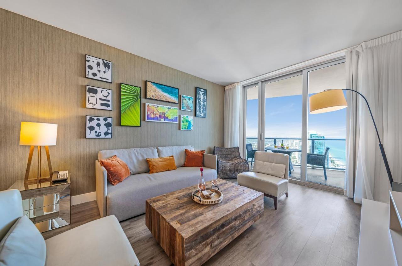 Splendid - Oceanview 1bdr & 1ba Right On The Beach, Heated Pool, Gym * Hollywood