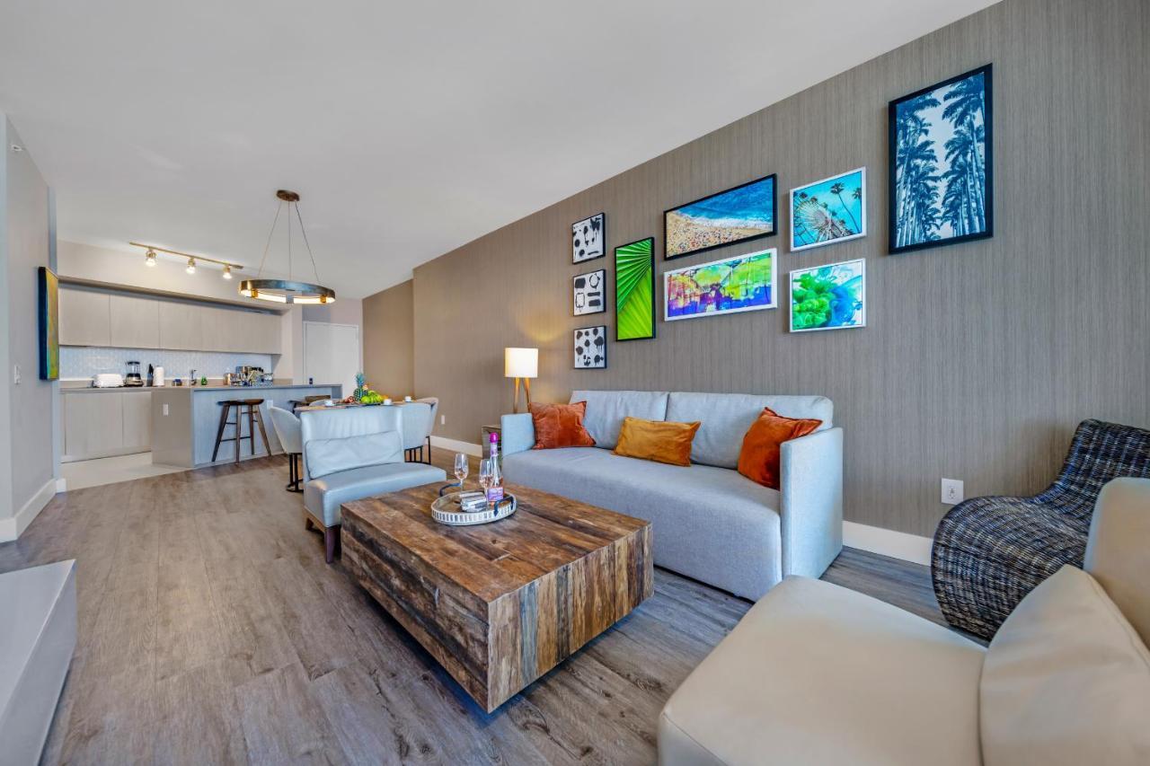 Splendid - Oceanview 1bdr & 1ba Right On The Beach, Heated Pool, Gym * Hollywood
