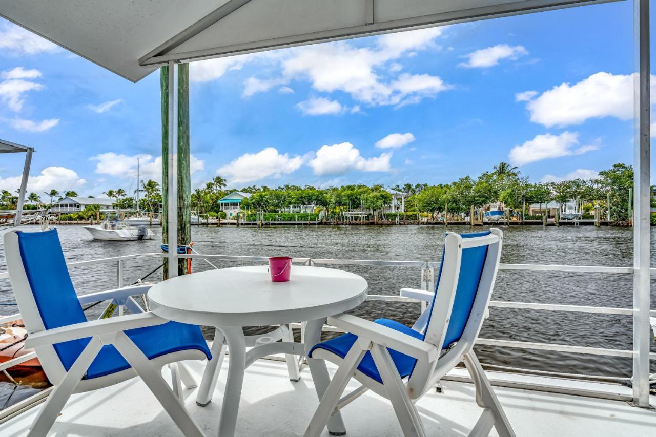 Treasure Harbor Hotel 3*