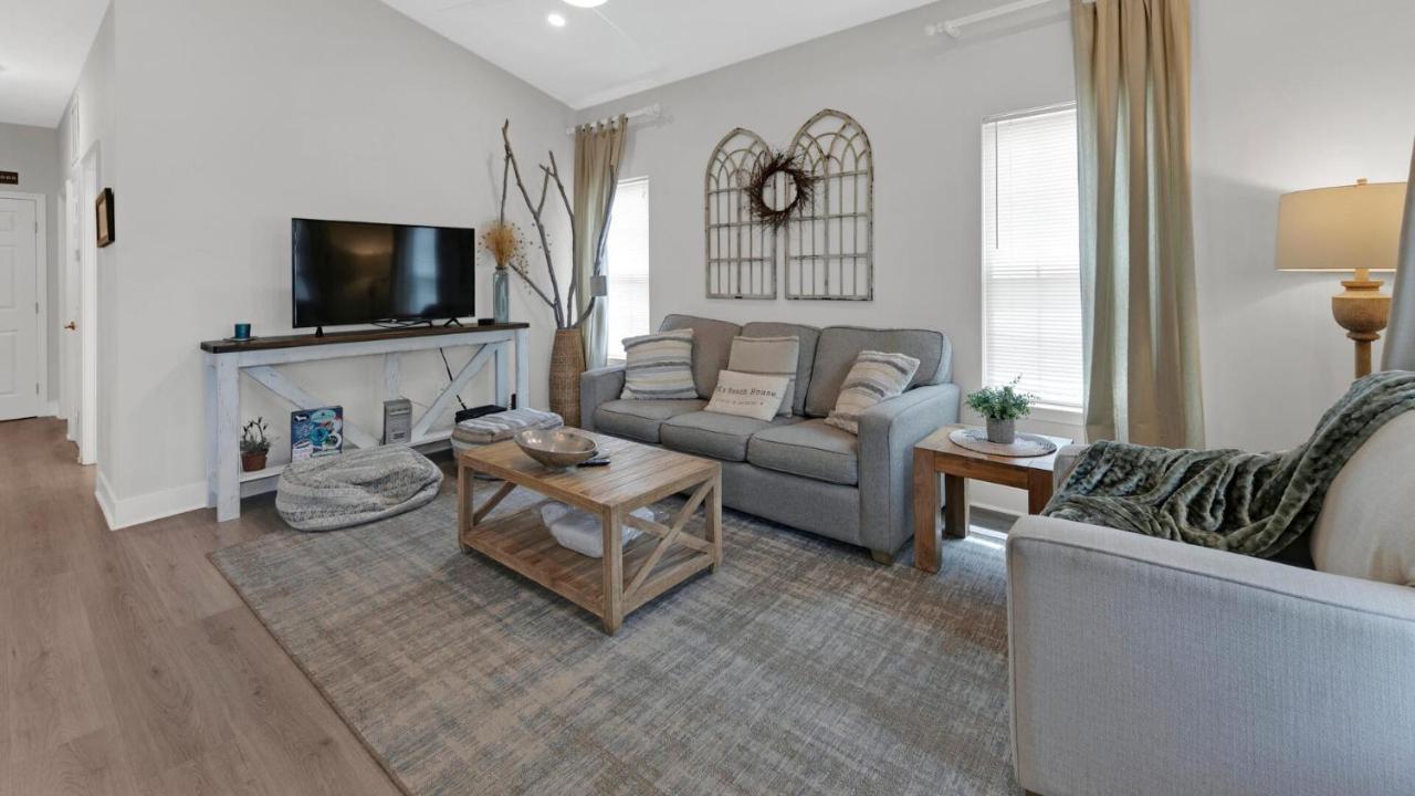 Kk's House - Newly Remodeled, Close To Seaside, Easy Walk To Holiday home