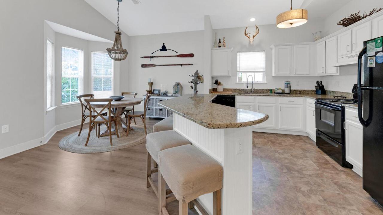 Kk's House - Newly Remodeled, Close To Seaside, Easy Walk To *