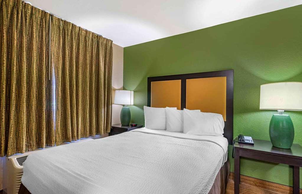 Hotel Extended America - - Airport - N Westshore Blvd 2*