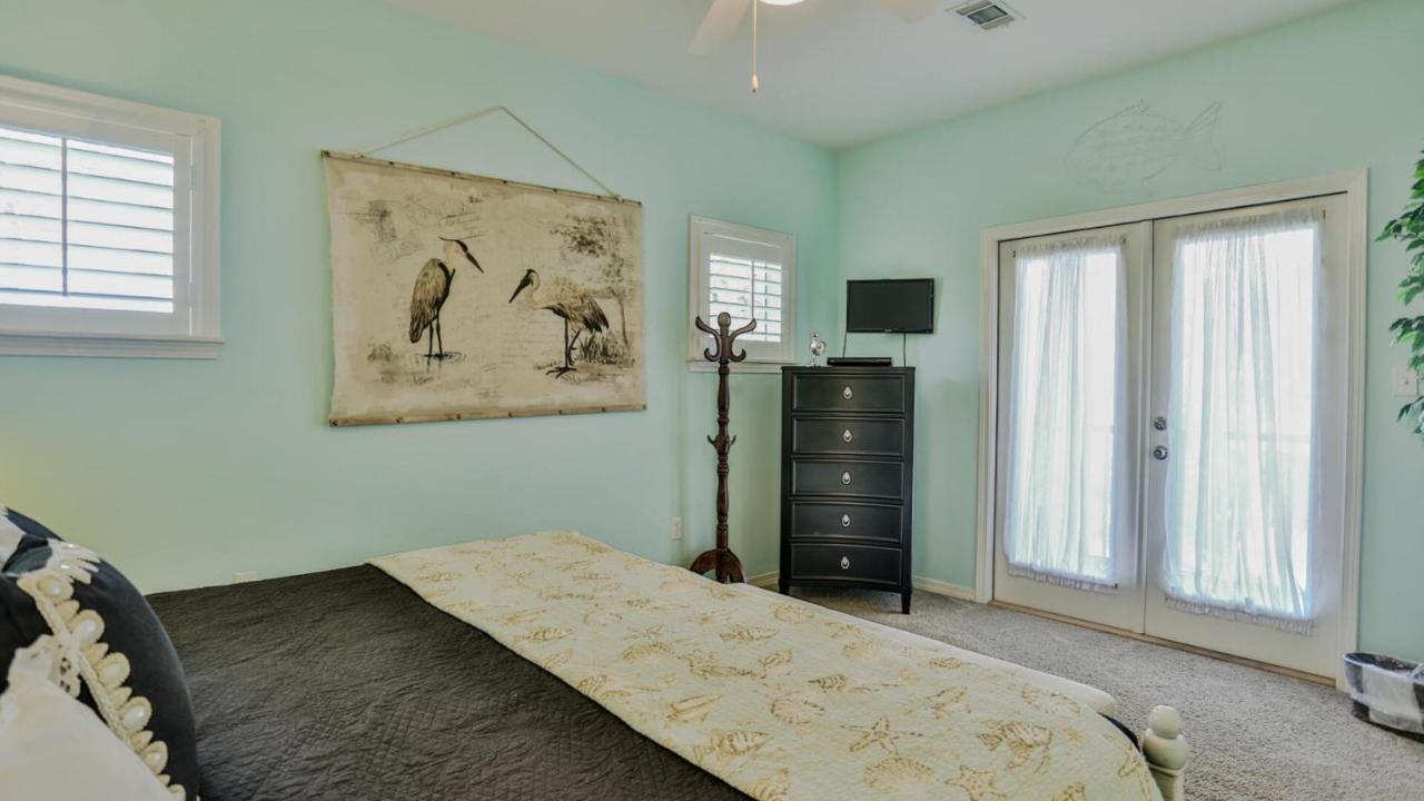 Robbins Nest - Near Gulf Place Along Scenic 30a Holiday home *