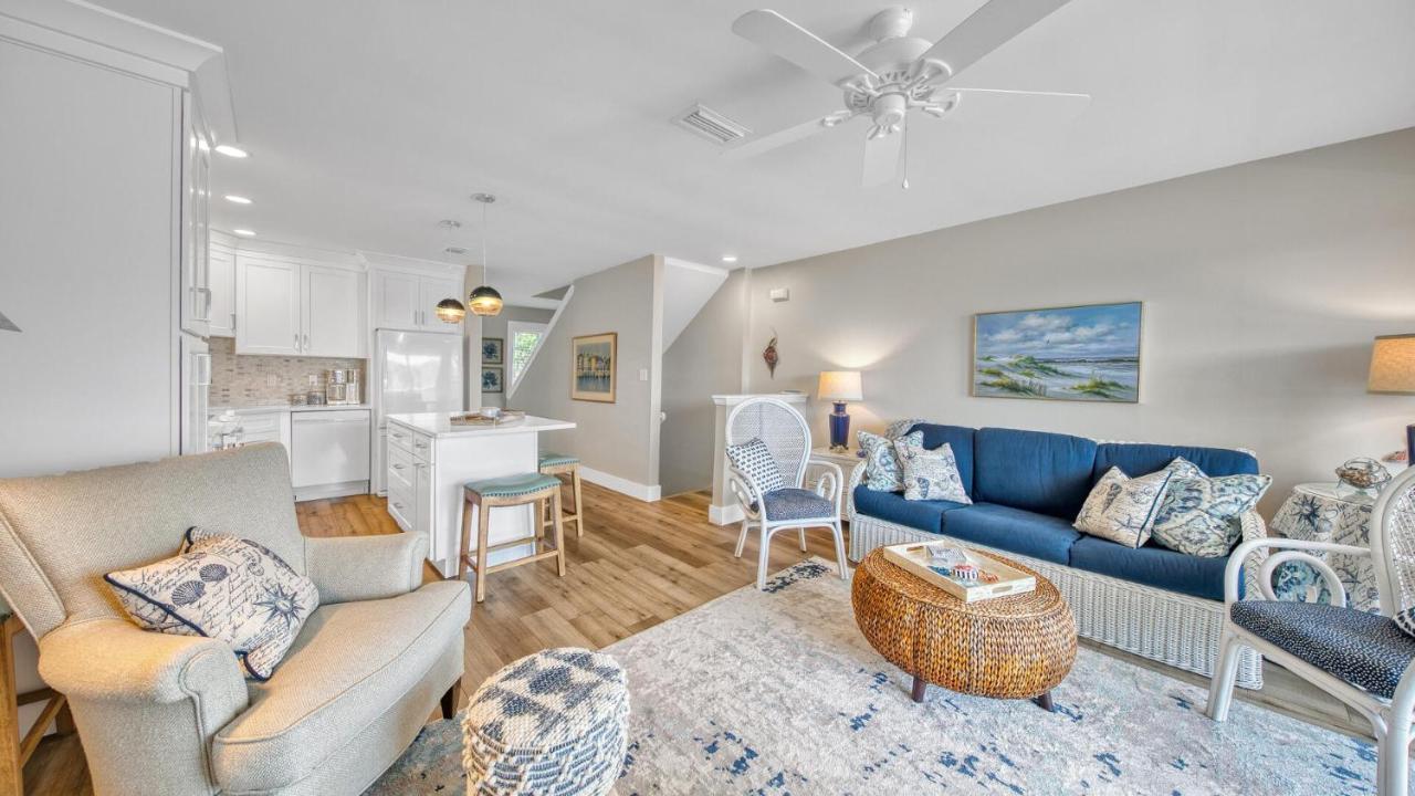 Seahaunts 6a - Steps To The Updated In 2022 South Side Of 30a *