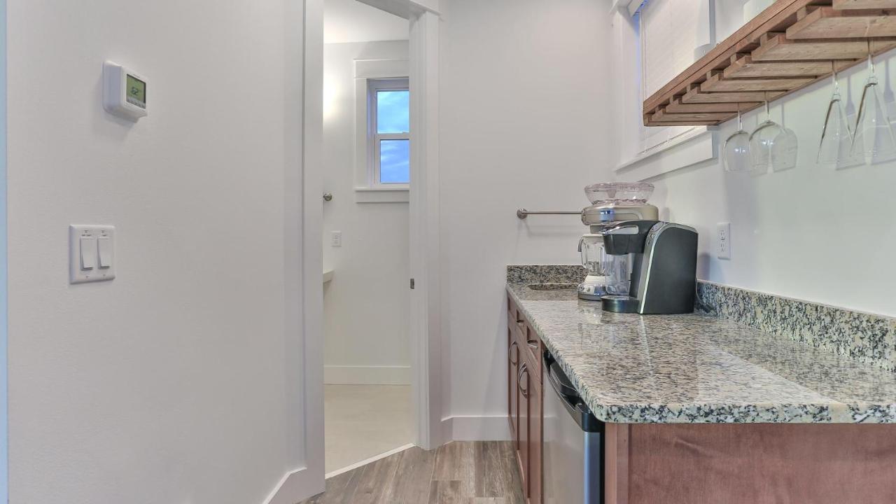 Holiday home Hook, Wine, And Sinker - 3 Bedrooms Gulf Views On 30a Sleeps 12 With A Hot Tub *