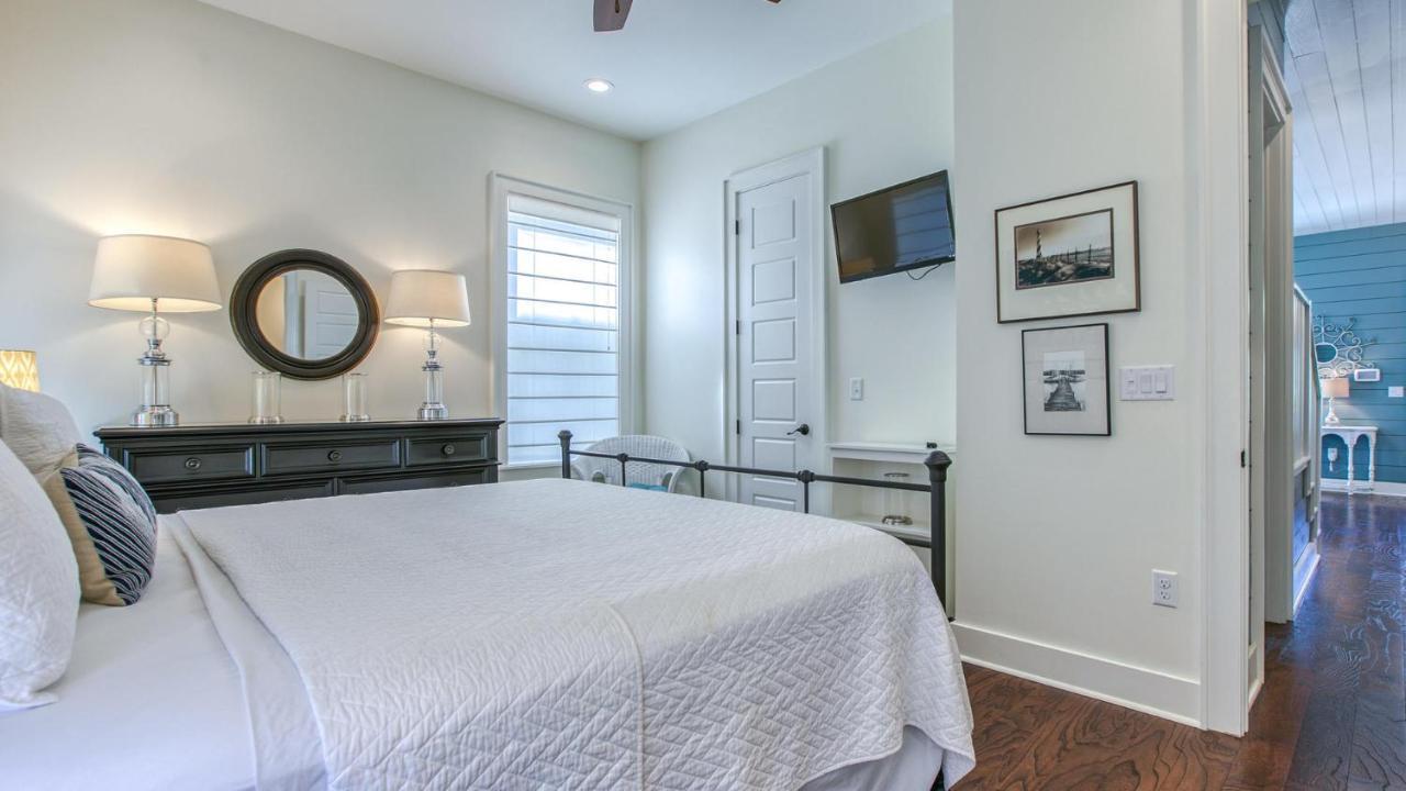 Shades Of Blue - Beautiful 4 Bedroom In Blue Mountain *