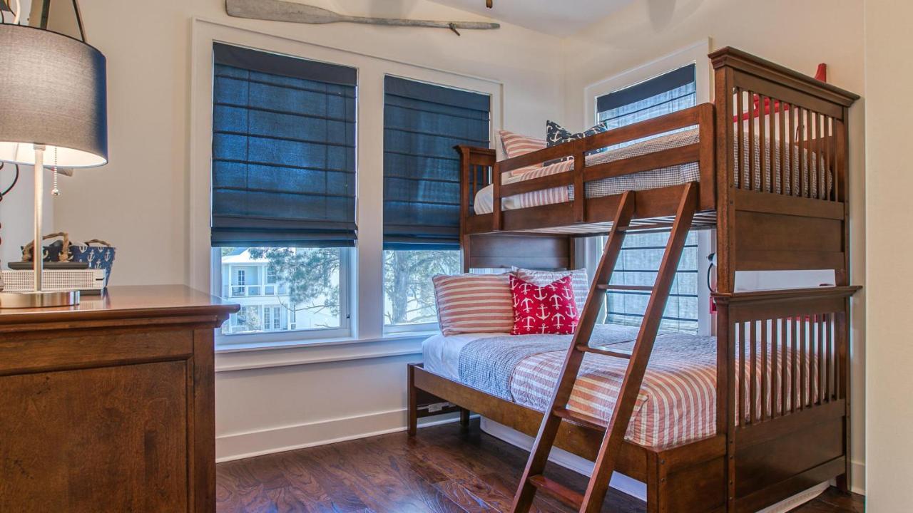 Shades Of Blue - Beautiful 4 Bedroom In Blue Mountain Holiday home *