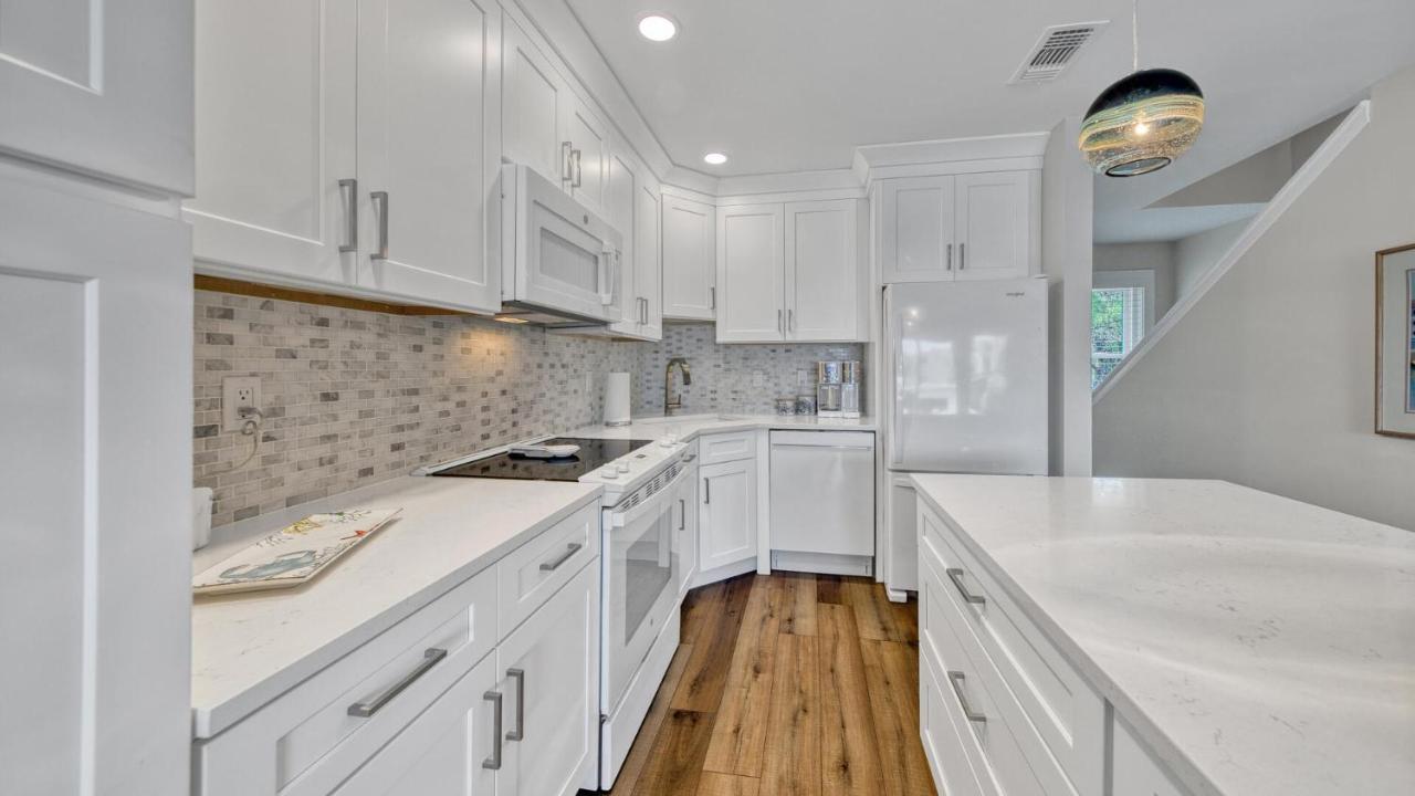 Seahaunts 6a - Steps To The Updated In 2022 South Side Of 30a * Santa Rosa Beach