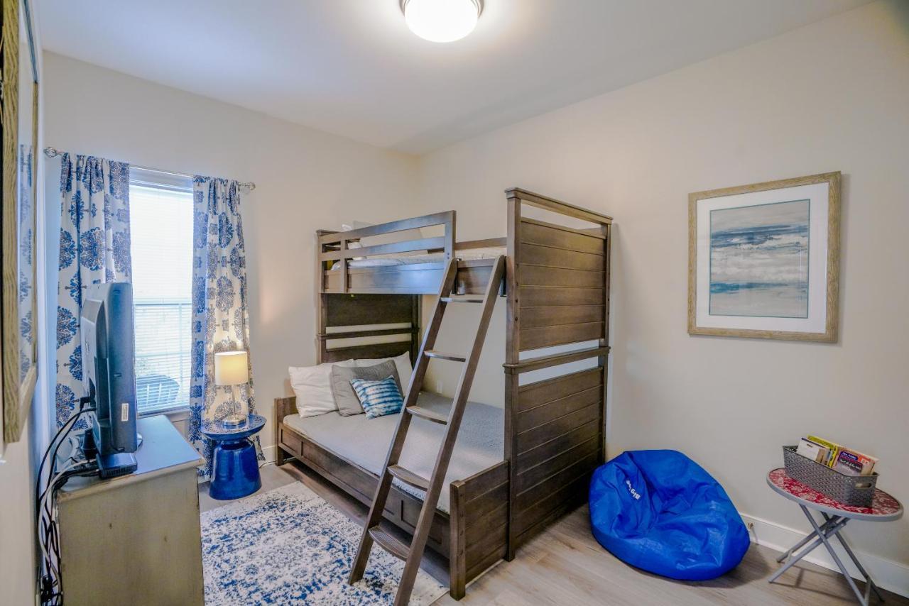 Holiday home Ocean Antics - Close To The And Minutes To Seaside Along 30a *