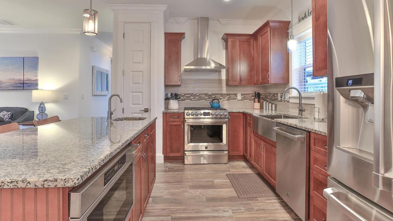 Hook, Wine, And Sinker - 3 Bedrooms Gulf Views On 30a Sleeps 12 With A Hot Tub Santa Rosa Beach