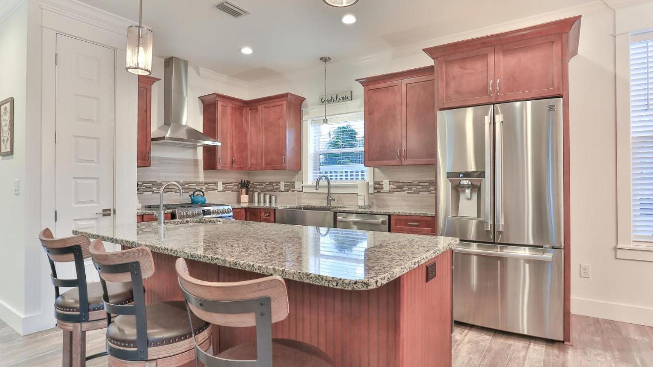 Hook, Wine, And Sinker - 3 Bedrooms Gulf Views On 30a Sleeps 12 With A Hot Tub * Santa Rosa Beach