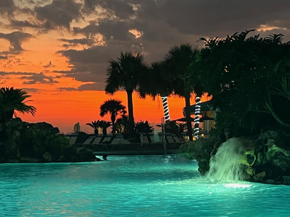Gulf Front Condo Aparthotel