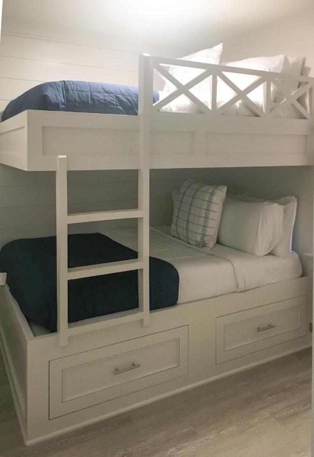 Aparthotel Chard On Ice, Brand New, Walk To Pier Park, 3 Bedrooms