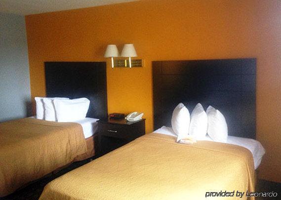 Hotel Ramada By Wyndham Orlando South