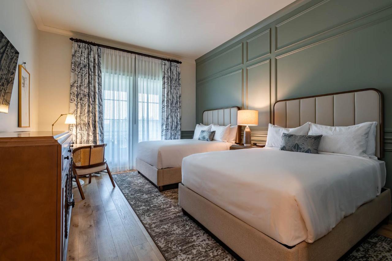 Hotel Camp Creek Seacrest