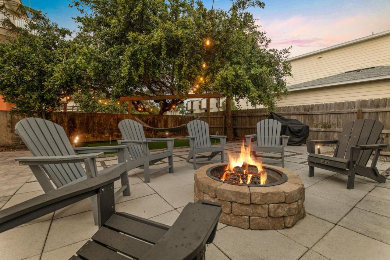 Sea Gem Slp 16 Amenities Holiday home