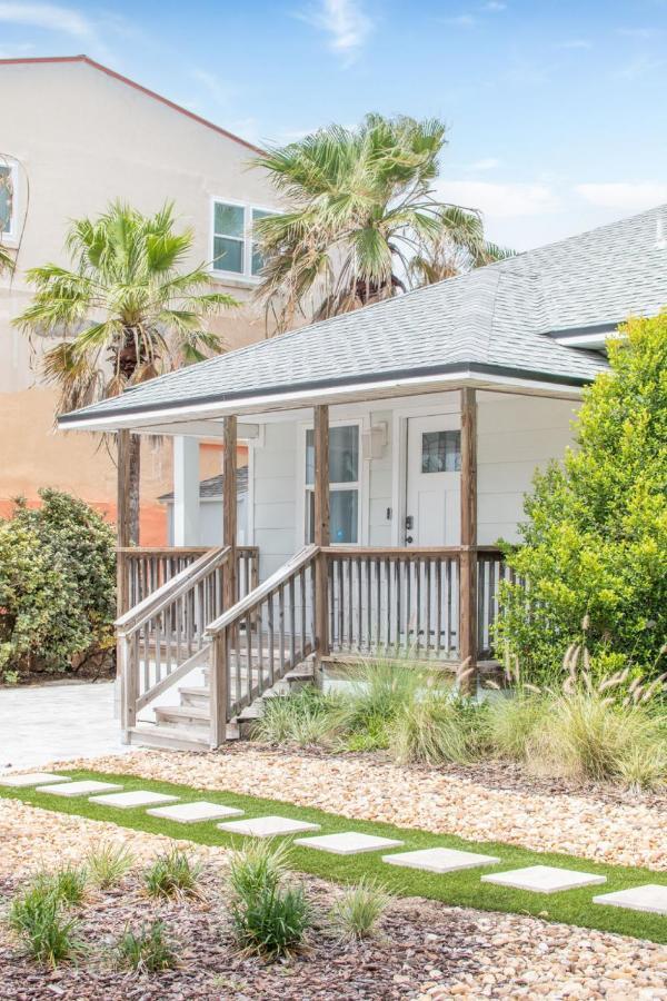 Holiday home Sea Gem Slp 16 Amenities *