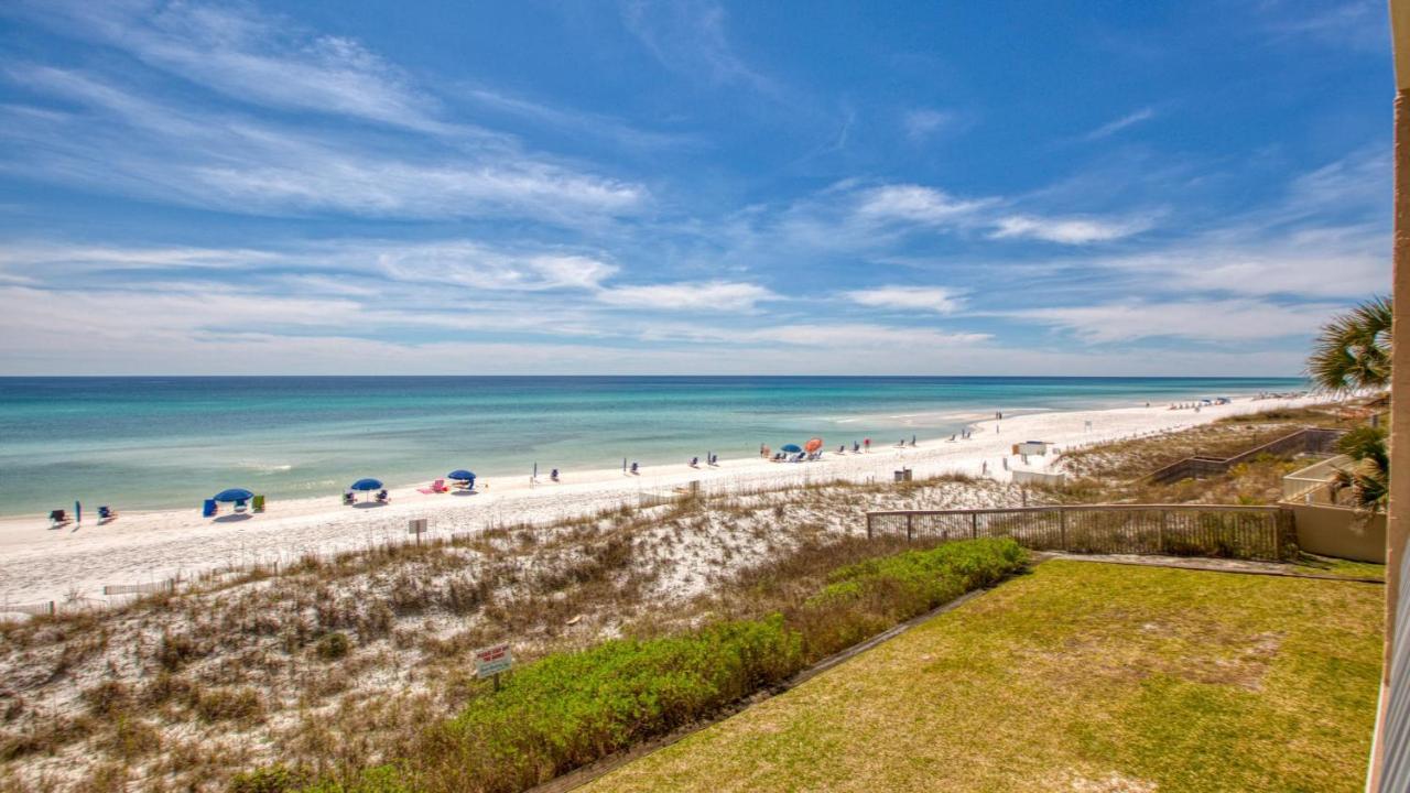 Crystal 6a - Just A Few Steps And Your Toes Will Be In The With Service Included * Destin