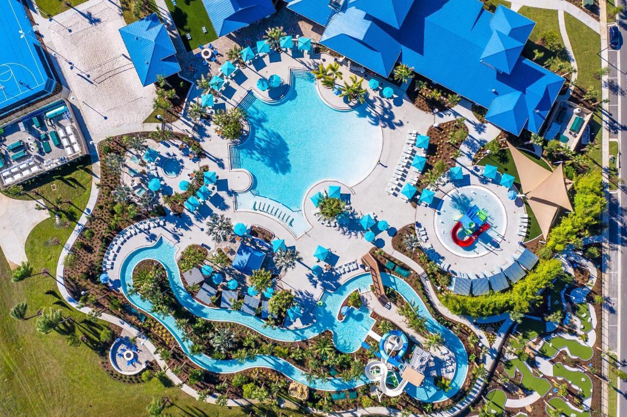 Dream Haven: Private Retreat With Themed & Pool Davenport
