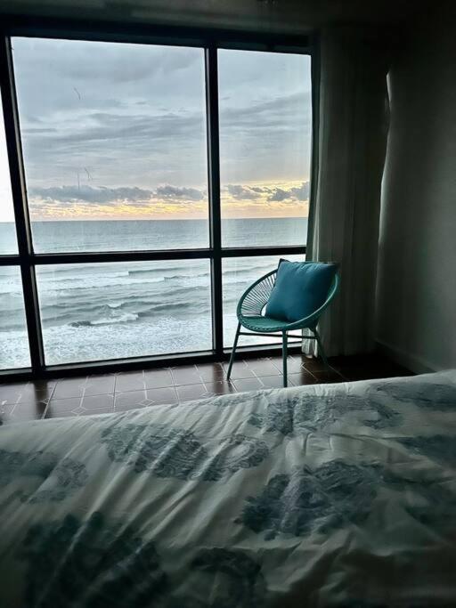 Apartment Beautiful Oceanfront Two Bedroom Daytona Beach
