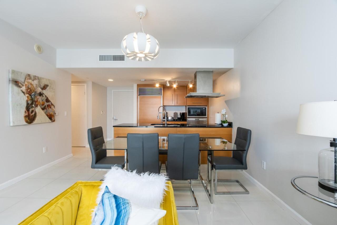Limited Time 1br 1bath Located At Icon Brickell Apartment
