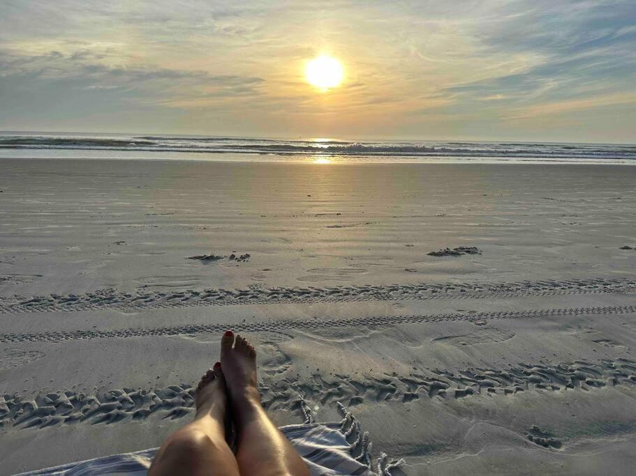 Apartment Beautiful Oceanfront Two Bedroom *