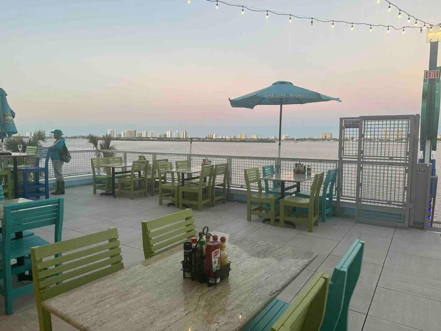 Apartment Beautiful Oceanfront Two Bedroom Daytona Beach