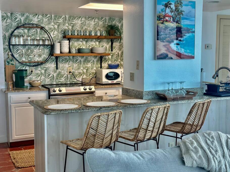 Beautiful Oceanfront Two Bedroom Daytona Beach