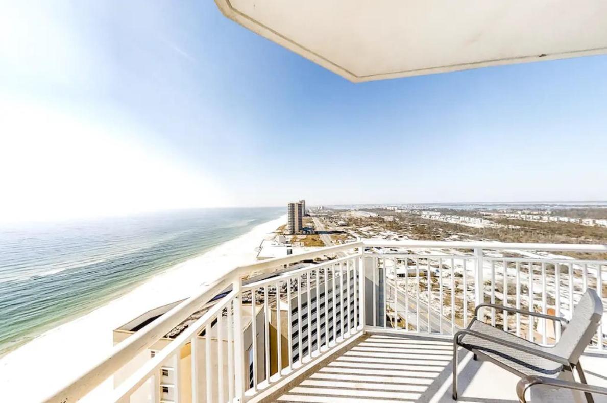 Palacio Unit 1806 *
