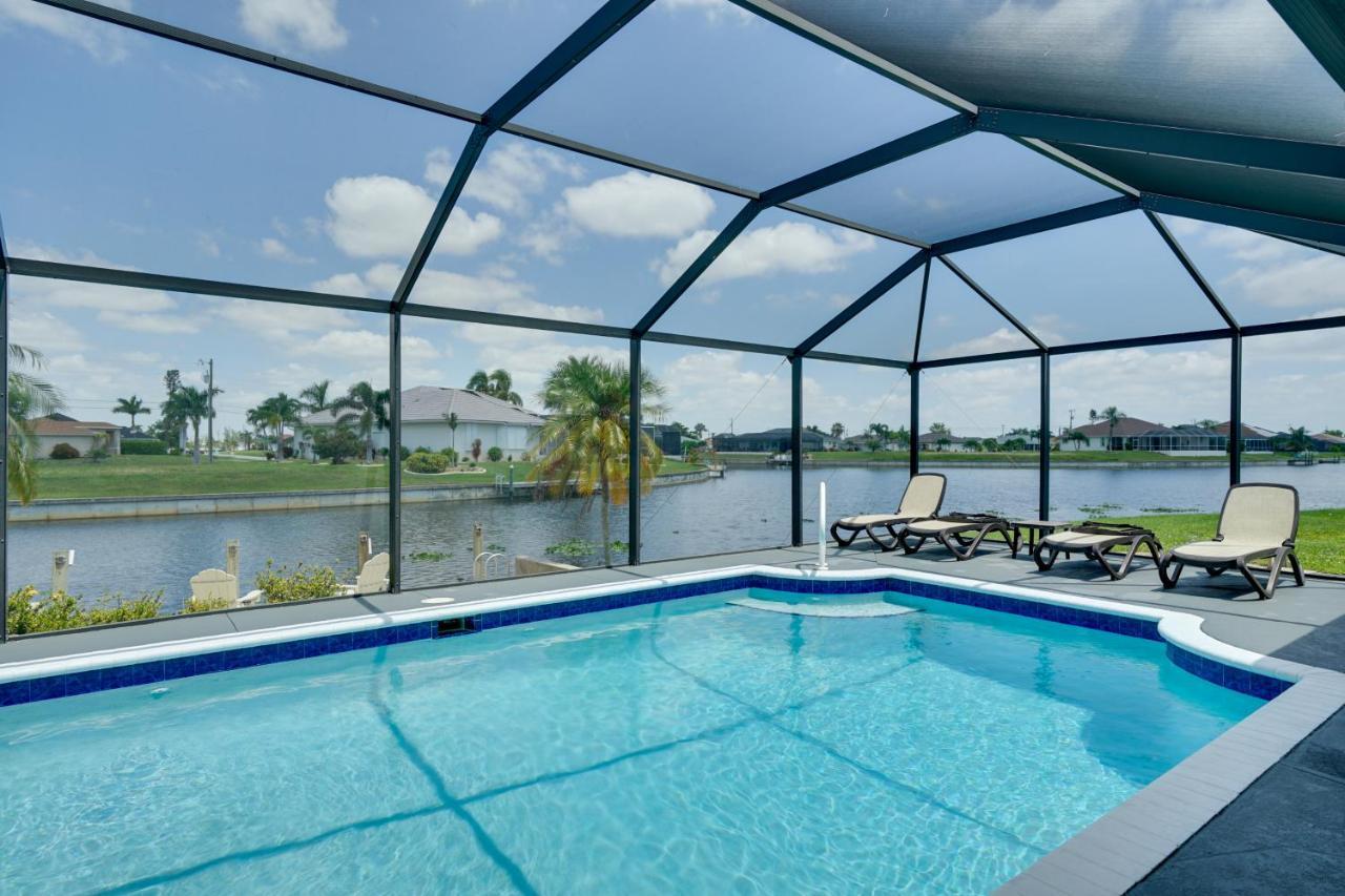 Chic Retreat With Pool And Canoe Access