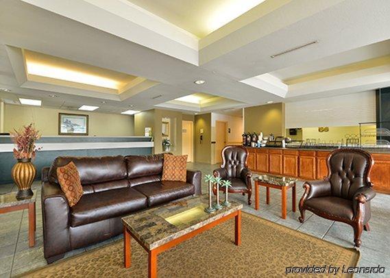 Rodeway Inn 3*
