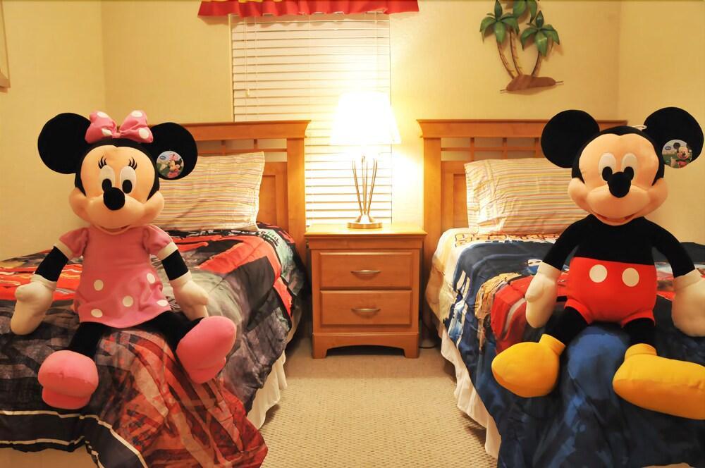 Shv1170ha - 4 Bedroom Townhome In Coral Cay Resort, Sleeps Up To 8, Just 6 Miles To 3* Kissimmee