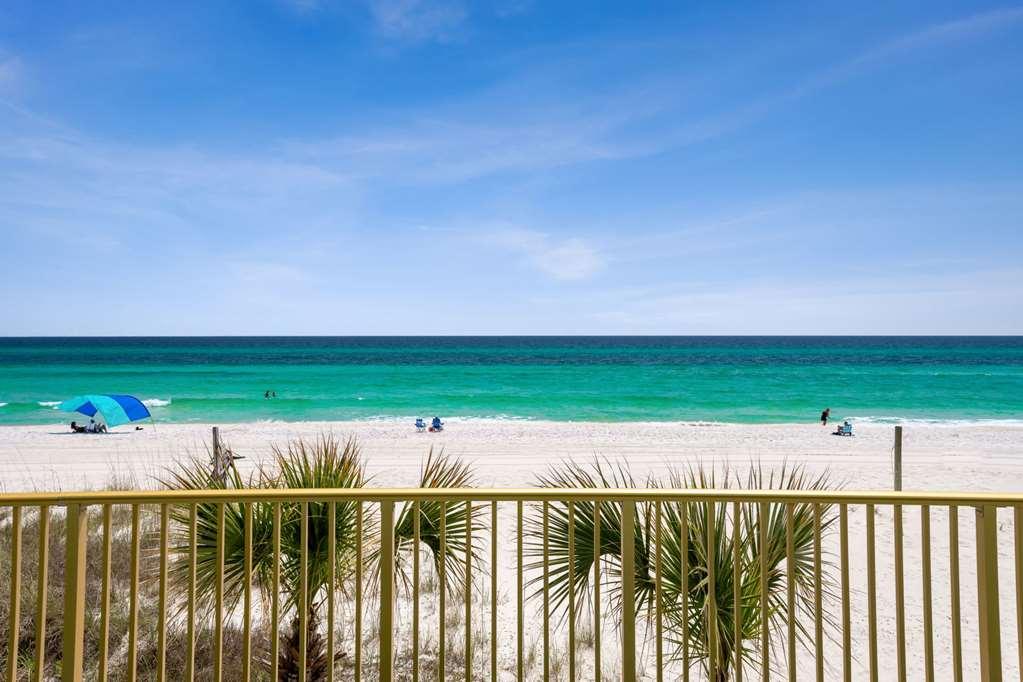 Chateau Beachfront Hotel, A By The Sea