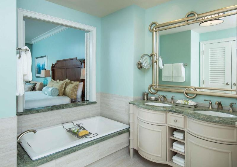 The Henderson, A Salamander & Resort 5*