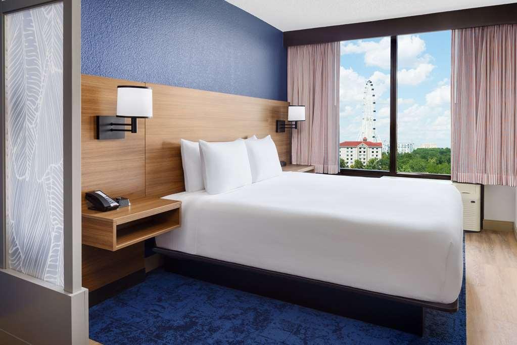 Hyatt Place Orlando / I-drive / Convention Center Hotel 3*