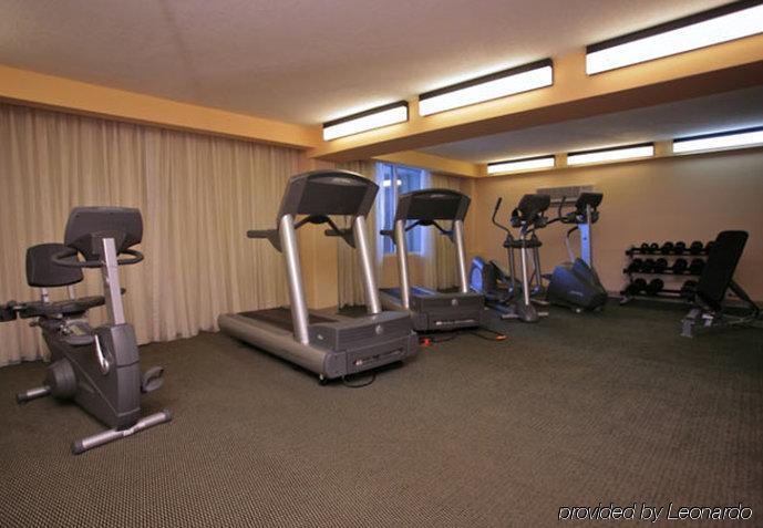 Courtyard By Marriott Jacksonville Oceanfront Hotel 3*