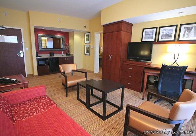 Courtyard By Marriott I-295/east Beltway 3*