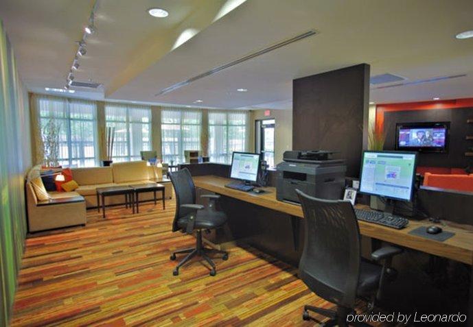 Courtyard By Marriott I-295/east Beltway Hotel Jacksonville